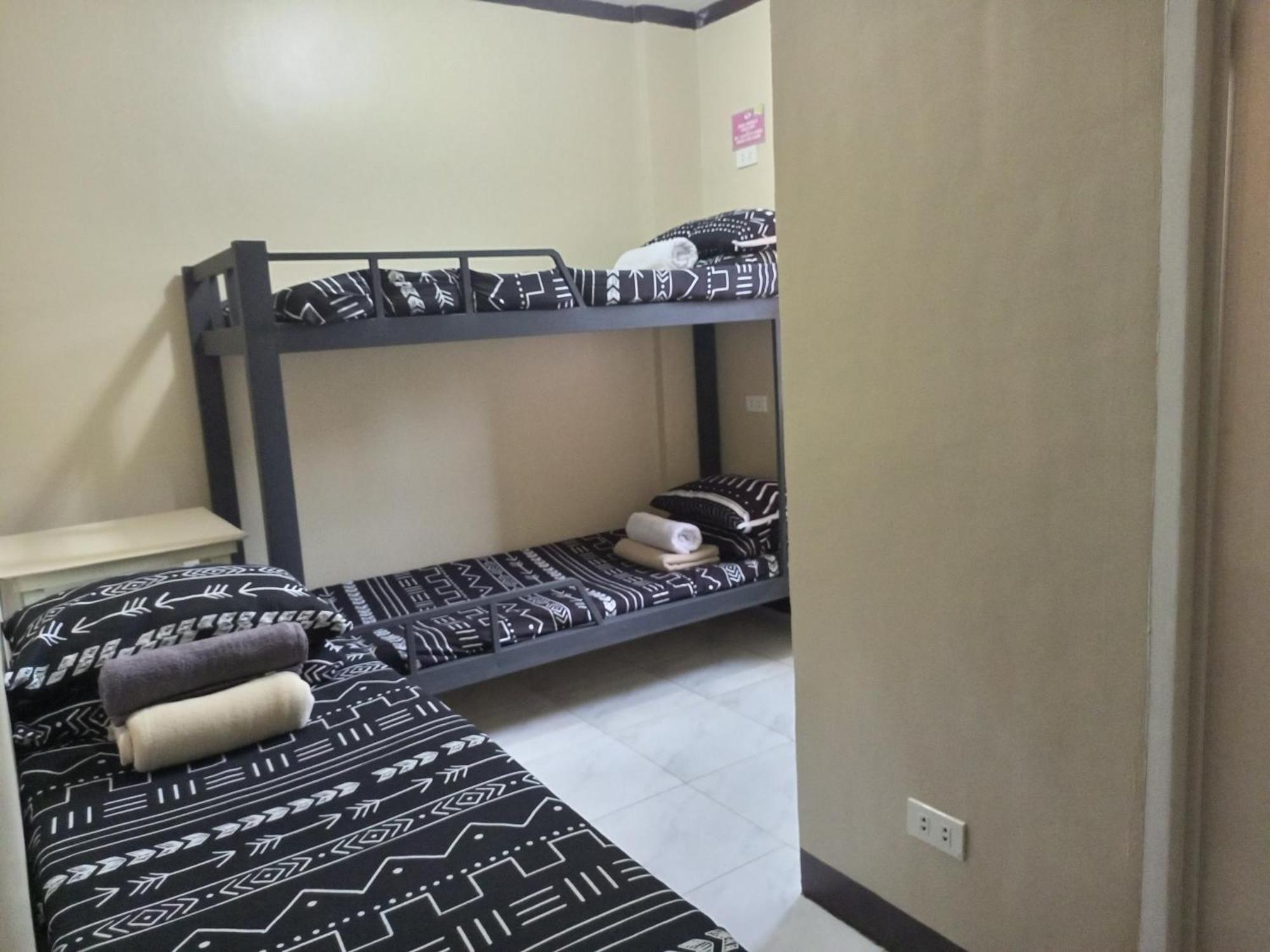 Marbeth Inn كورون المظهر الخارجي الصورة